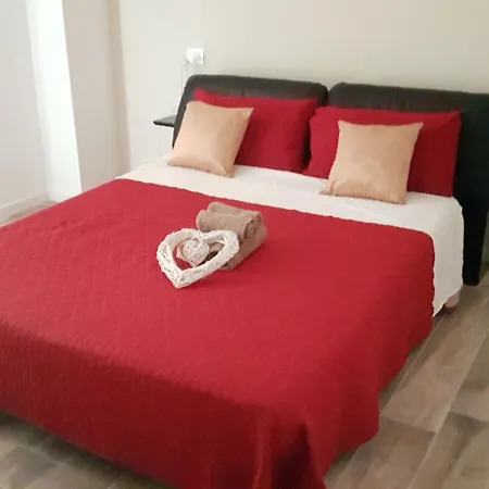Home Verona Apartment