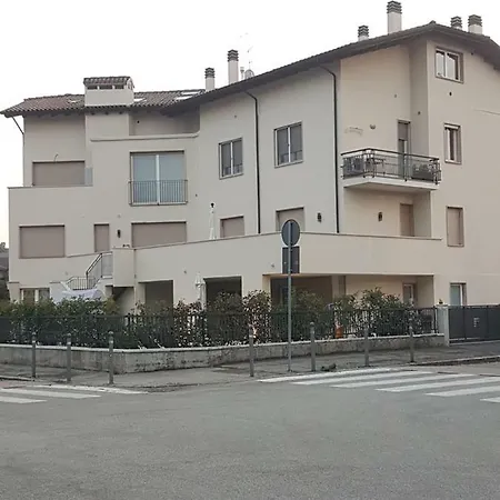 Home Verona * ヴェローナ