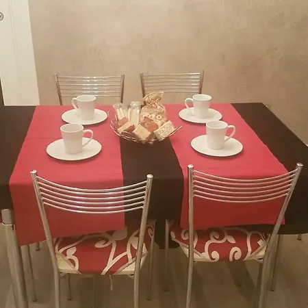 Home Verona ヴェローナ