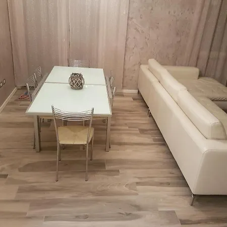 Home Verona アパート ヴェローナ